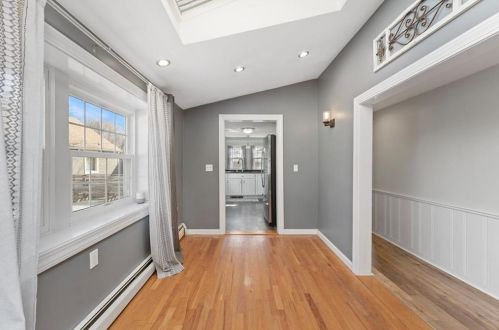 34 Homewood Ave, North Providence RI  02911-2907 exterior