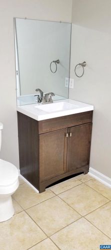 14 Riverwood Ct, Bybee VA  22963-3354 exterior