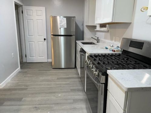 1223 Adon St, Pittsburgh, PA 15204-2248