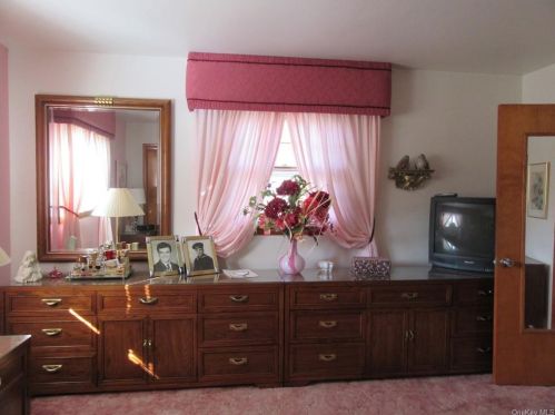 41 Mtn Lodge Rd, Washingtonville NY  10992-2014 exterior