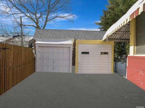 9406 241st St, Floral Park, NY 11001-3831