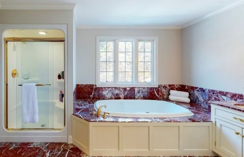 20 Winter St, Medfield MA 02052-1311 exterior