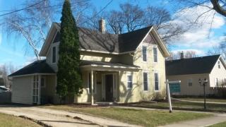 617 Monroe St, Stoughton, WI 53589-1428