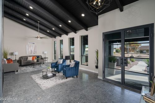 7702 Villa Theresa Dr, Glendale AZ 85308-8092 exterior