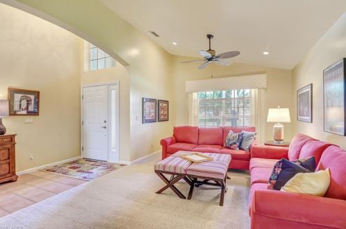 7704 Citrus Hill Ln, Naples, FL 34109-0605