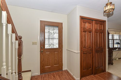 3585 Greenlawn Ter, Waukesha, WI 53151-5471