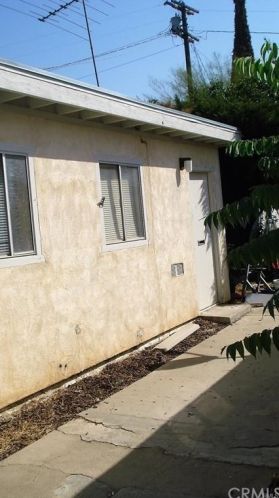 2944 6 St, Riverside CA 92501-0916 exterior