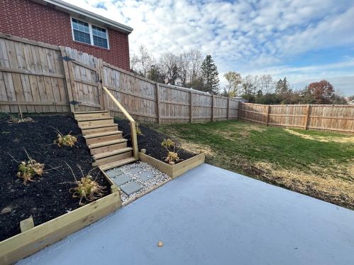 4985 Aspen St, Pittsburgh PA  15122-1250 exterior