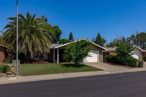 2189 Tiber River Dr, Rancho Cordova, CA 95670-2816