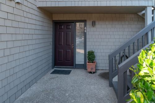 44 Cypress Pl, Sausalito, CA 94965-1524