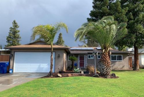 5376 Hazel Ave, Fresno, CA 93711-2615