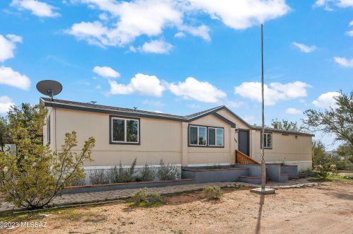 7020 Featherstone Trl, Tucson AZ  85743-8994 exterior