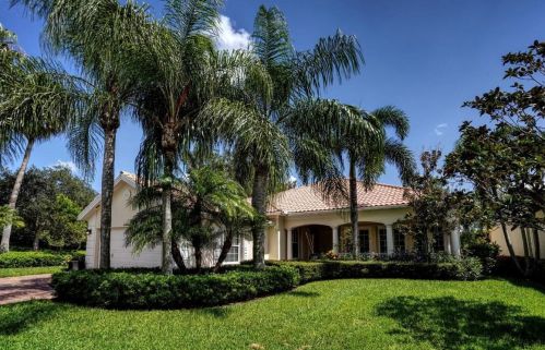 8465 Belize Pl, West Palm Beach, FL 33414-6449