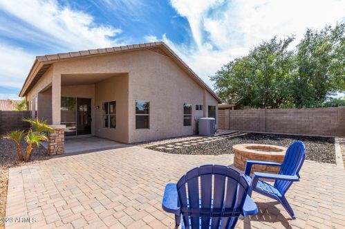 1140 Sierra St, Gilbert AZ  85296-4138 exterior