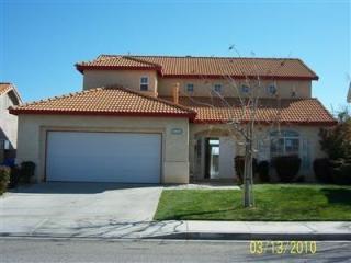 12309 Half Moon Cir, Victorville, CA 92392-6763