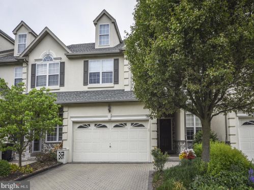 262 Center Point Ln, Lansdale, PA 19446-5938