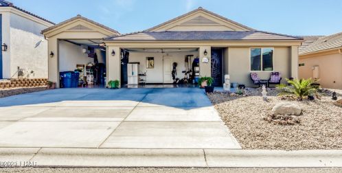 1736 Chestnut Blvd, Lake Havasu City AZ  86404-8409 exterior