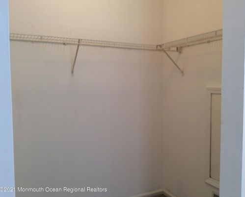 165 Huntley Ave, Berkeley Township NJ  08721-1351 exterior