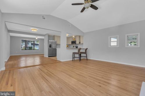 207 Piute Trl, Browns Mills NJ  08015-6125 exterior