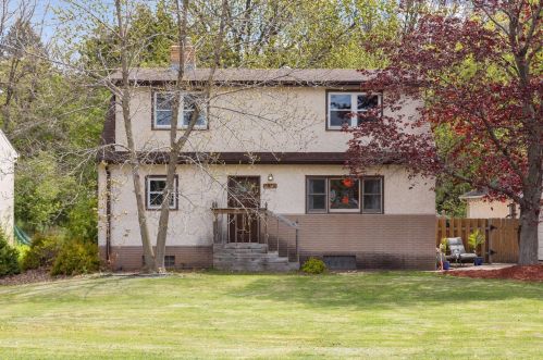 3874 County Line, Saint Paul, MN 55110-1835