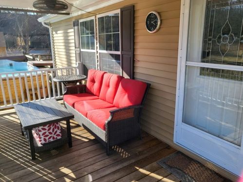 257 Hilltop Acres, Slippery Rock, PA 16057-2109