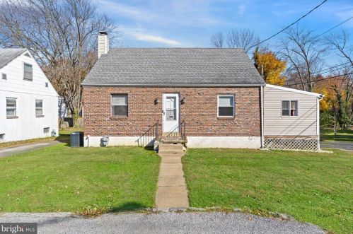 101 Holly Oak Rd, Wilmington, DE 19809-1344