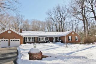 42 Cypress Dr, Stamford CT  06903-5008 exterior