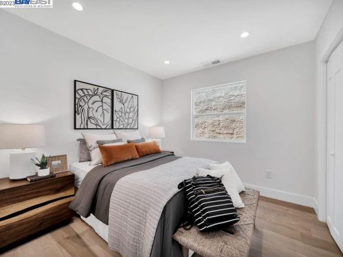 518 Stannage Ave, Berkeley CA  94706-1223 exterior