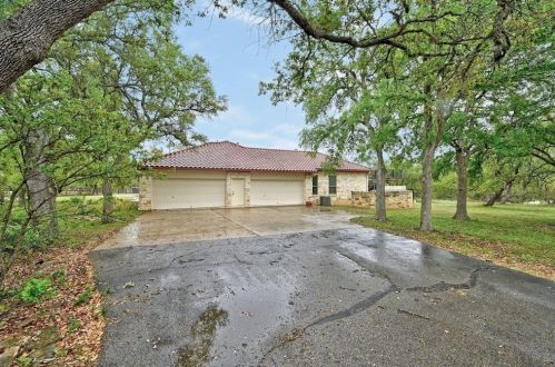 2850 Mt Gainor Rd, Mount Sharp TX  78620-5275 exterior