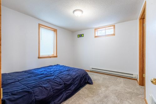 615 Washburne Ave, Paynesville MN  56362-1731 exterior