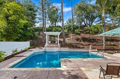 41321 Promenade Chardonnay Hls, Temecula CA  92591-4957 exterior