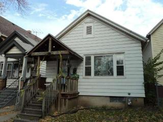 1924 10th St, Milwaukee, WI 53204-3809