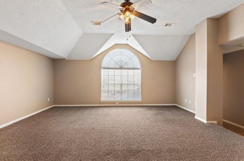 1020 Hampshire Ln, Cedar Hill TX 75104-4109 exterior