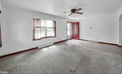 127 Franklin St, Charnita PA  17320-9211 exterior