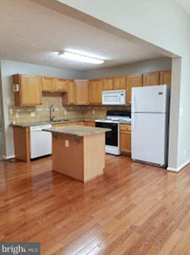 601 Clint Ln, Fredericksburg, VA 22405-8702