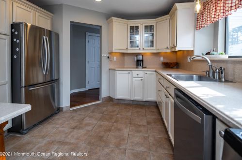 20 Pennybrook Ln, Middletown NJ  07748-3530 exterior