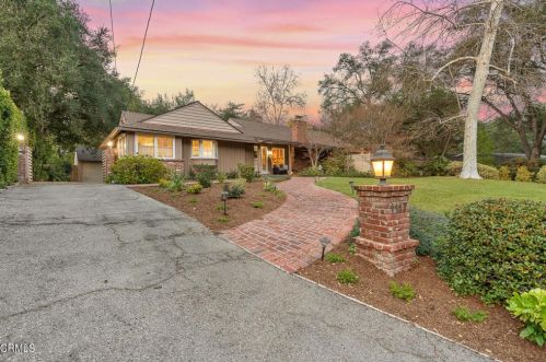 1117 Descanso Dr, La Canada, CA 91011-3817