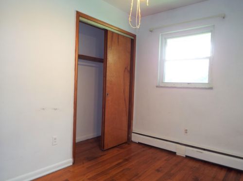 523 Perimeter Dr, Covington KY  41018-2272 exterior