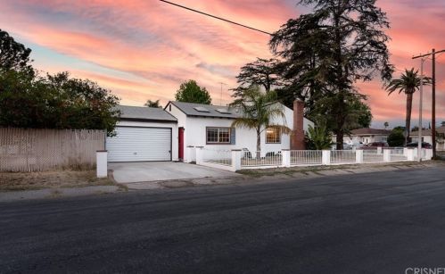 6201 Kraft Ave, North Hollywood CA  91606-4123 exterior