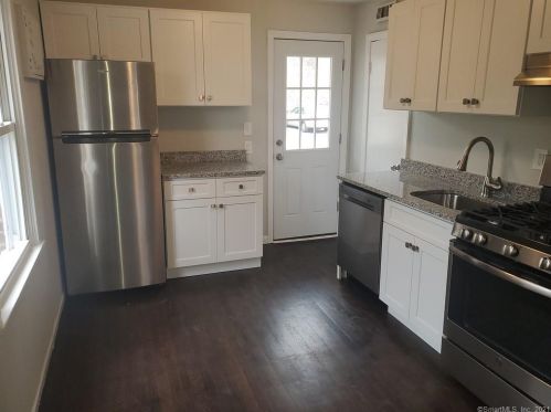 278 Priscilla St, Bridgeport CT  06610-1416 exterior