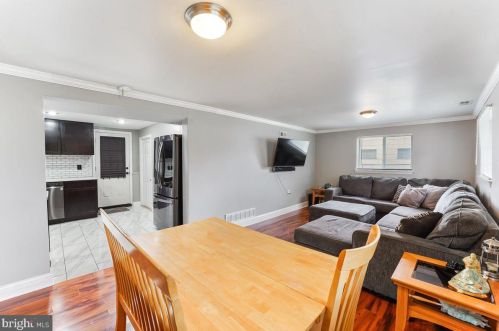 14 Tara Dr, New Castle DE  19720-4068 exterior