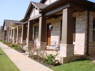 374 Shea Rd, Piperton, TN 38017-9805