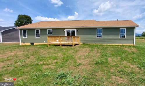 176 Reservoir Ave, Richmond National Battlefiel VA  22835-1614 exterior