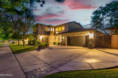 3116 Park Ave, Gilbert, AZ 85234-6363