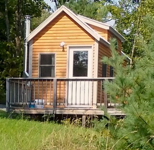 933 Hill Rd, East Elmore, VT 05680