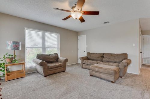 1401 Sedalia Ct, Lewisville TX  75028-2136 exterior