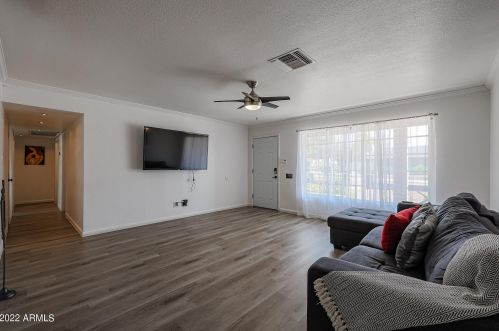 4038 81st St, Scottsdale AZ  85251-4826 exterior