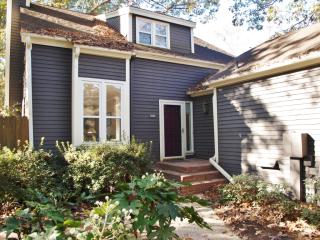 6022 Sentinel Dr, Raleigh, NC 27609-3542