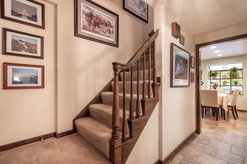 143 Oakwood Rd, Canonsburg, PA 15317-2686