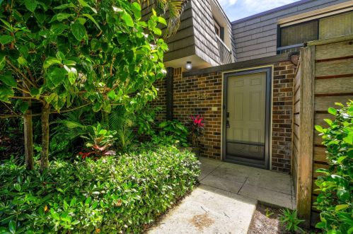 1407 14th Ter, West Palm Beach, FL 33418-3612